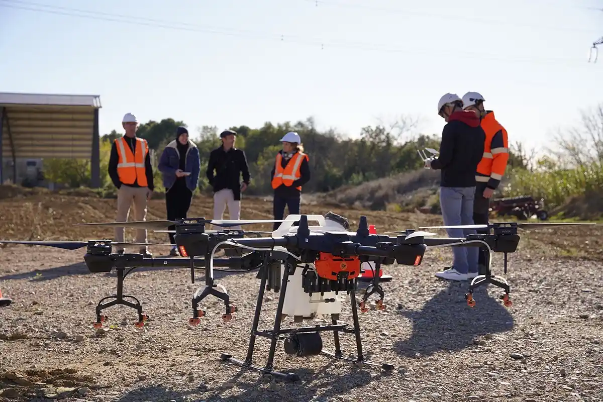 Formación práctica de pilotos de drones