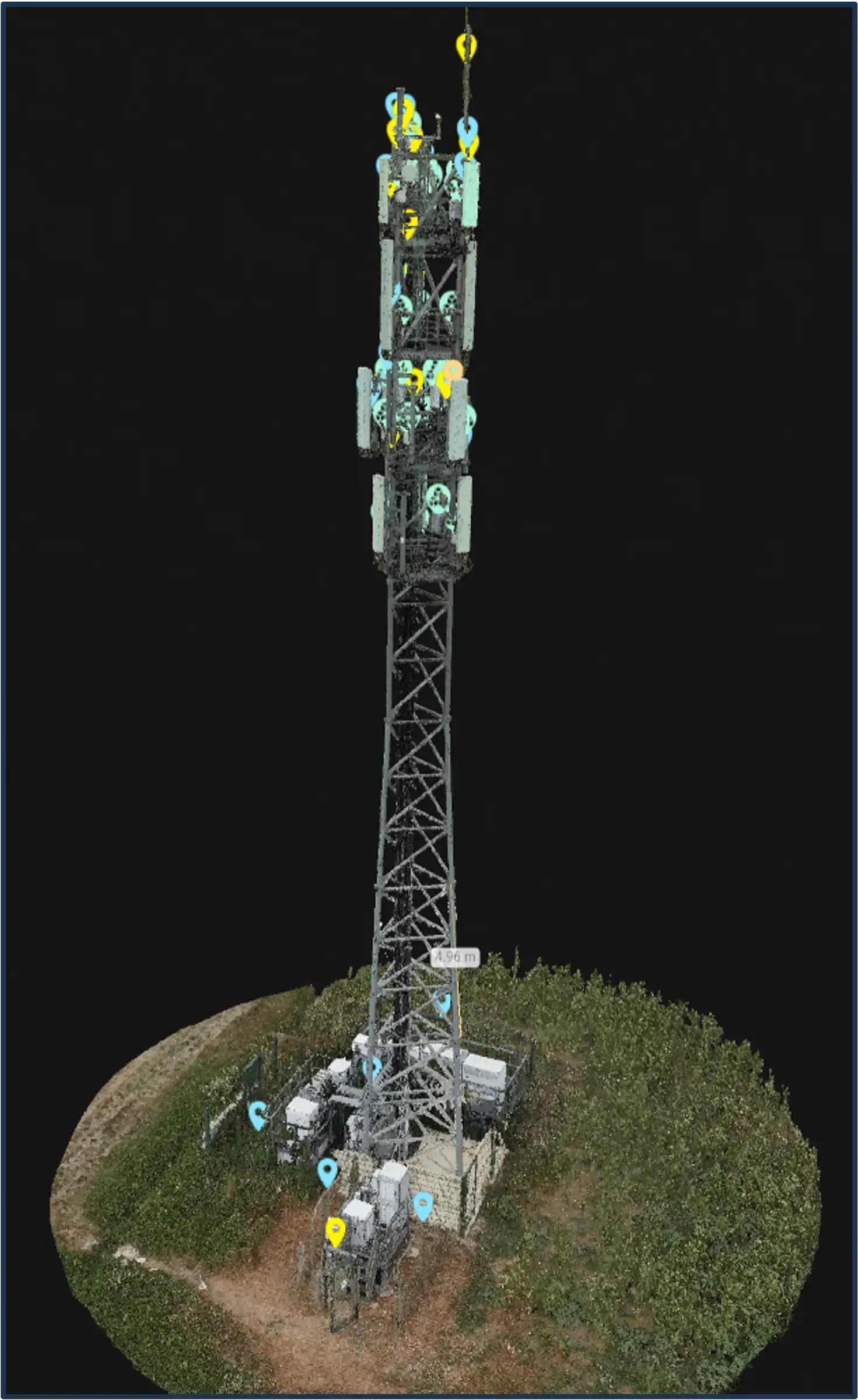 Modelo 3D de una torre de telecomunicaciones con puntos de información asociados